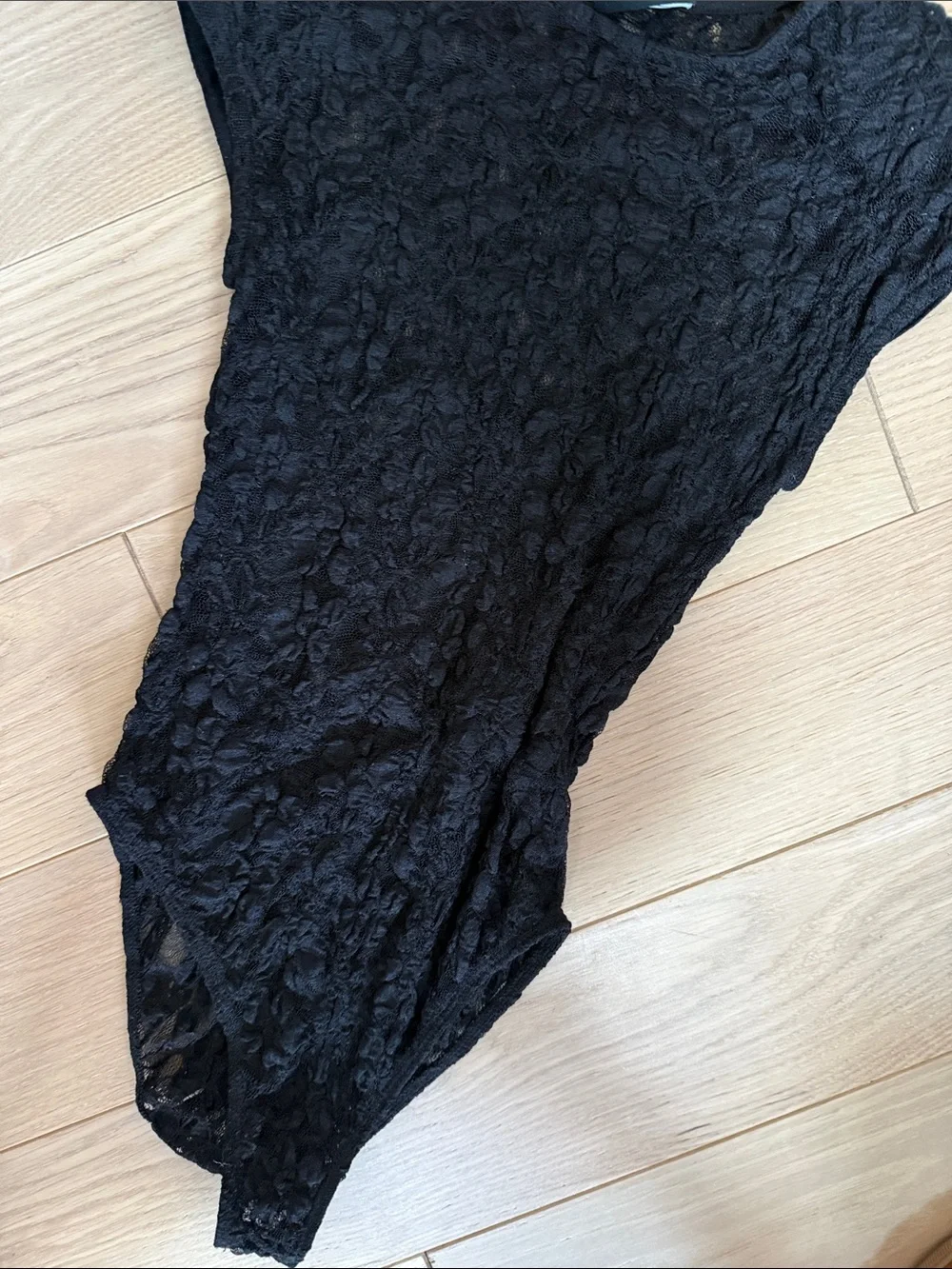 ASOS Black Lace Short-Sleeve Bodysuit